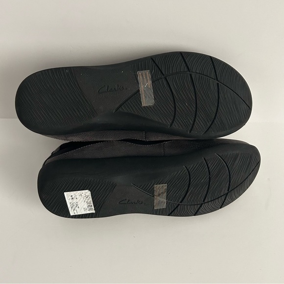 Clarks Cloudstepper Shoes | Size 8.5 - Picture 6 of 6